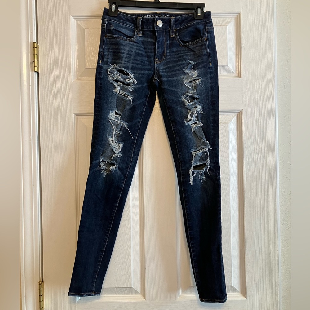 American Eagle 360 Super Stretch Jegging blue distressed ripped knees size 2 reg